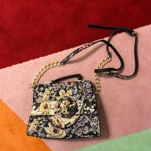 Zara basics floral tapestry bag